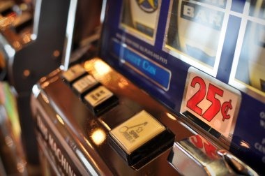 Aviator slot game interface on harum77 platform