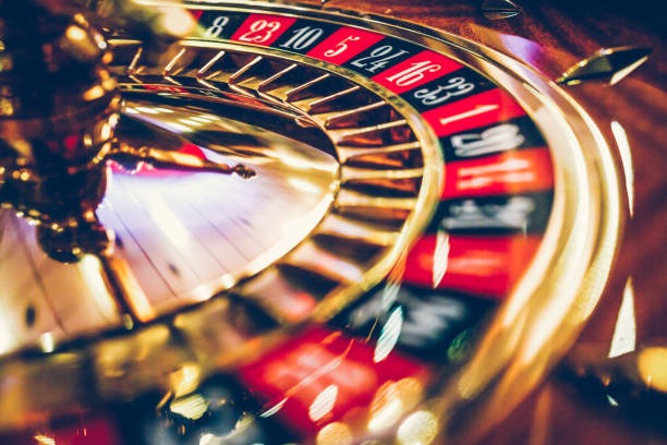 Roulette paito warna showing red, black, and green sections